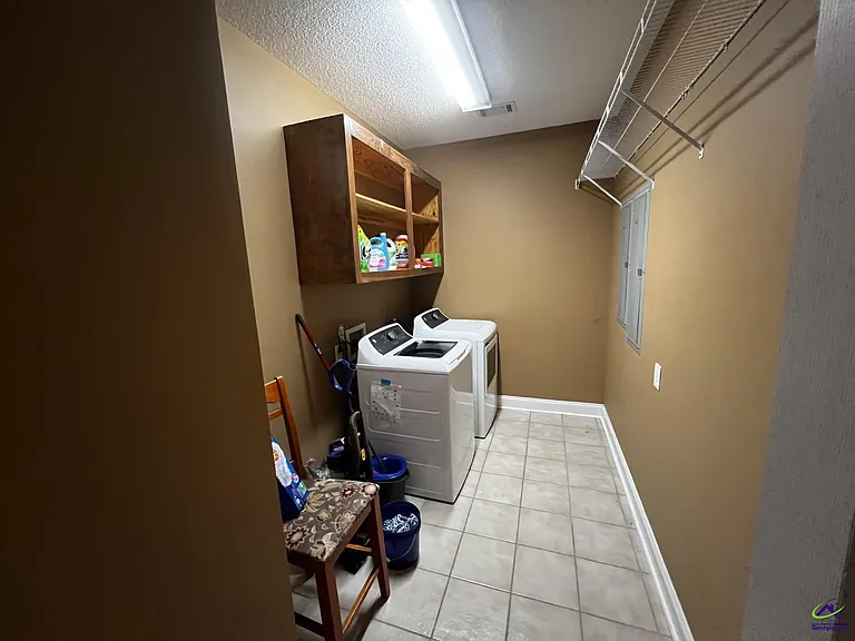104 Jennifer Ln — Photo 22