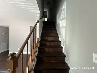 2 bed, 1.5 bath, 1120 sqft, $1,350 — Photo 3