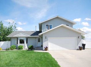 950 Tate Cir, Billings, MT 59105