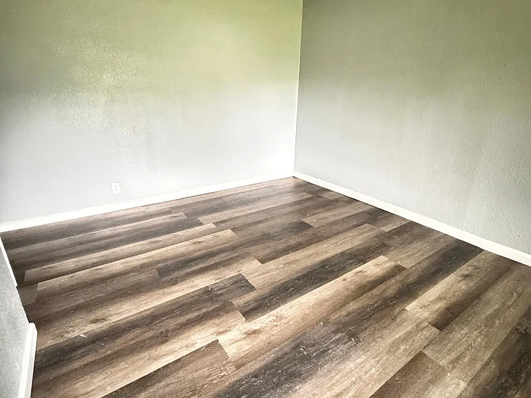 1720 Ives St — Photo 11