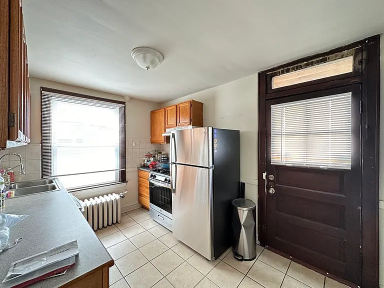 733 Elm St #403 — Photo 2