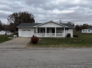 701 W Saint Johns St, Vandalia, MO 63382