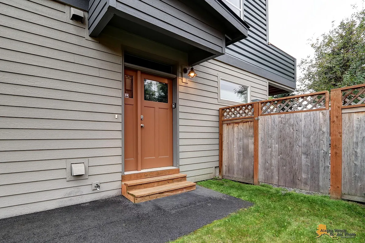 Building Photo - 11400 Moonrise Ridge Pl #22