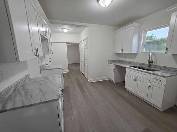 4th image of 411 Society Ave
