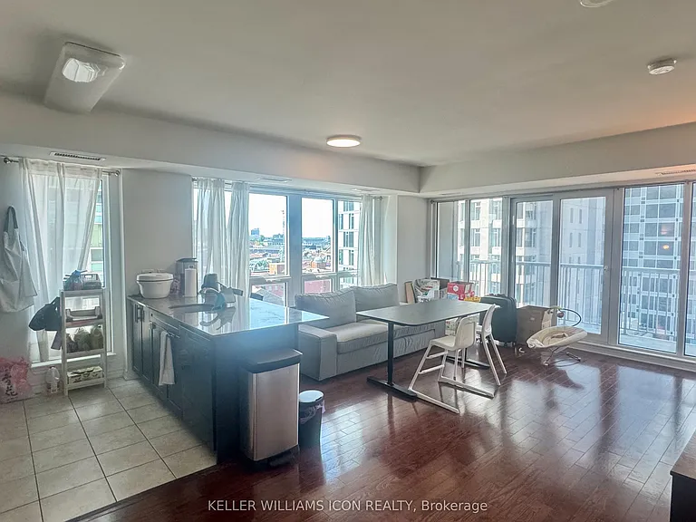 234 Rideau St #901 — Photo 6