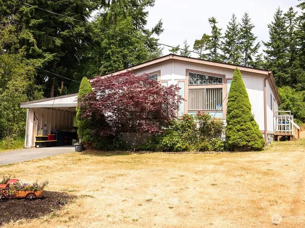 1361 NE Goldie Road #17, Oak Harbor, WA 98277