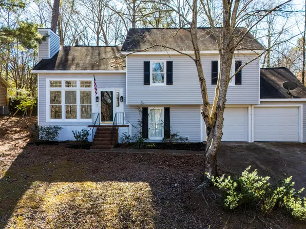 235 N Wesleyan Cir, Macon, GA 31210