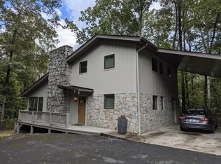 3485 Strawberry Ln, Cumming, GA 30041