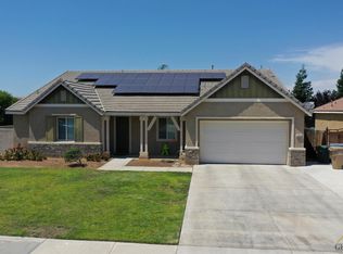 12214 Home Ranch Dr, Bakersfield, CA 93312