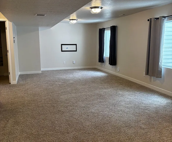 4478 W 2550 N — Photo 22