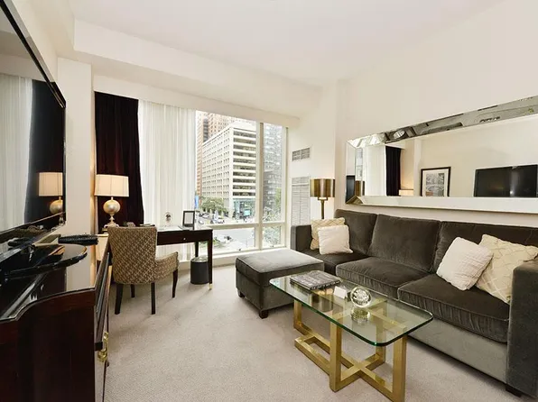 1 Central Park West image 4 of 17