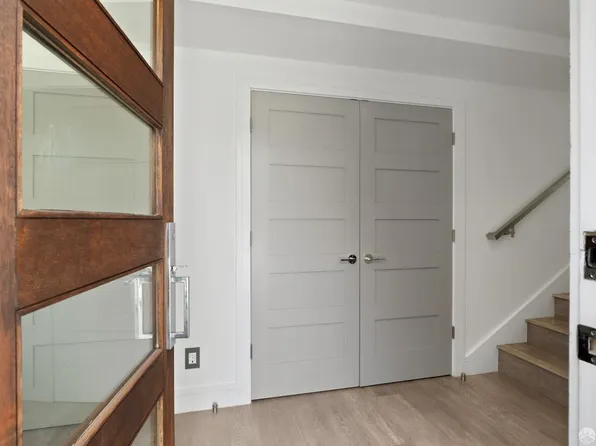 374 Valley St, San Francisco, CA 94131