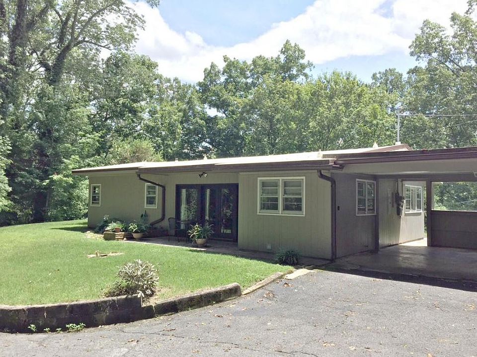 1st image of 101 Woodland Dr
