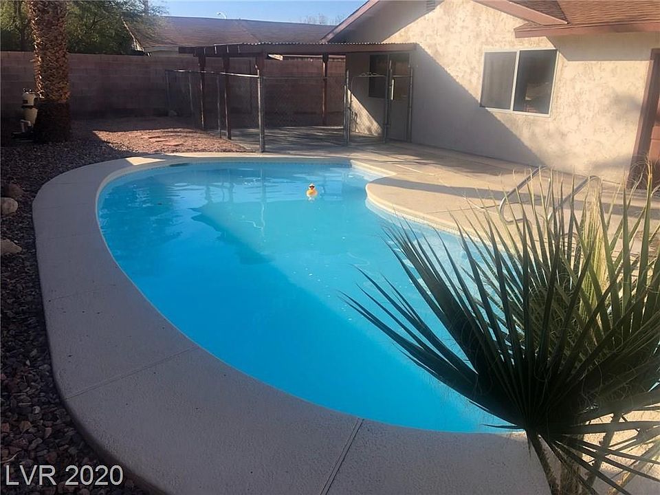 1st image of 642 Betty Ln