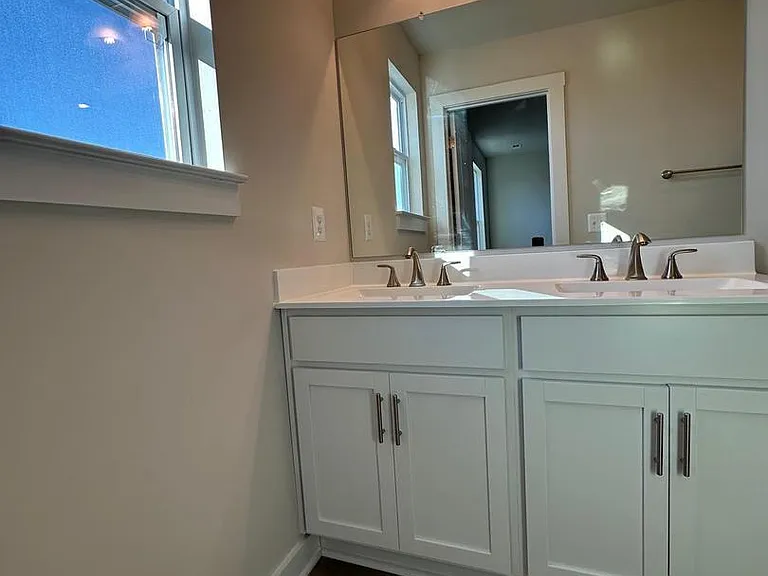 113 Marlow Ct — Photo 10