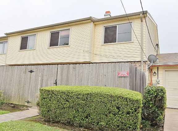 3rd image of 8535 Glen Meadow Ln