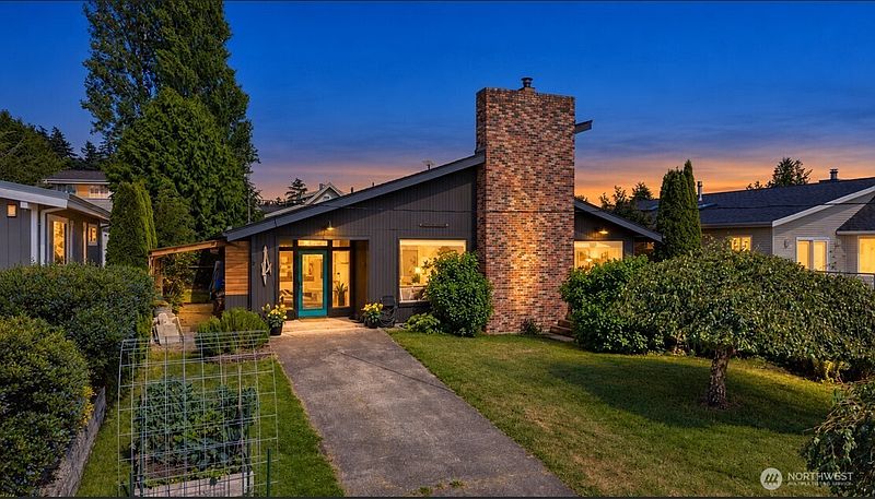 2nd image of 632 Highland Drive