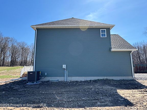 4th image of 236 Mountainview Dr