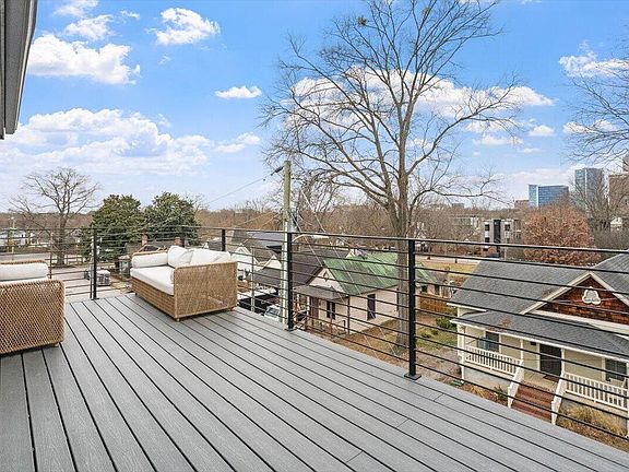 3rd image of 413 Watson St