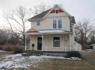 523 W Park St, Olathe, KS 66061