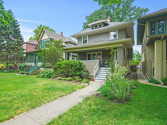 3rd image of 217 S Taylor Ave
