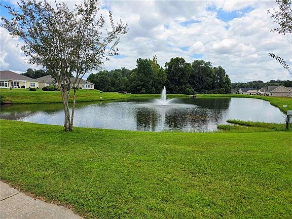 3rd image of 902 Quail Ridge Ln