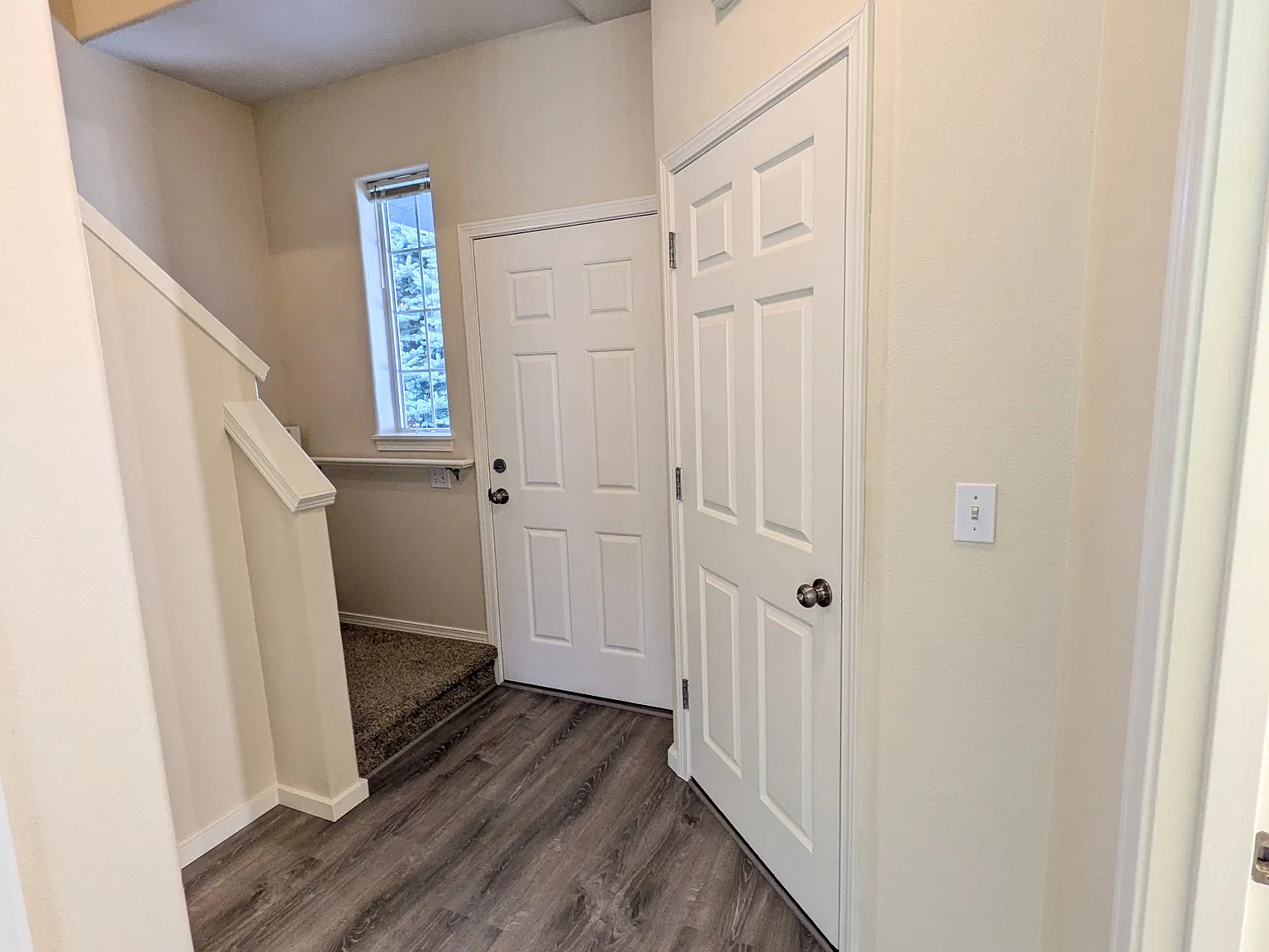3 bed, 2.5 bath, 1271 sqft, $2,150 — Photo 3