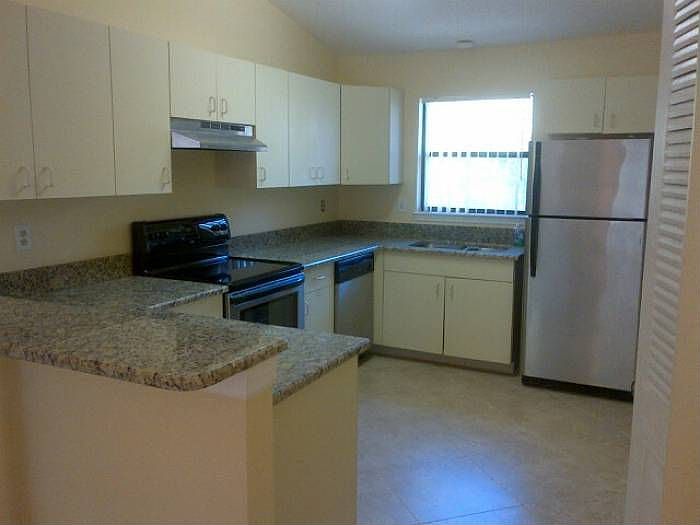 Granite countertops Kitch