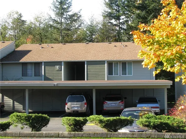 14401 SE Petrovitsky Rd #101, Renton, WA 98058