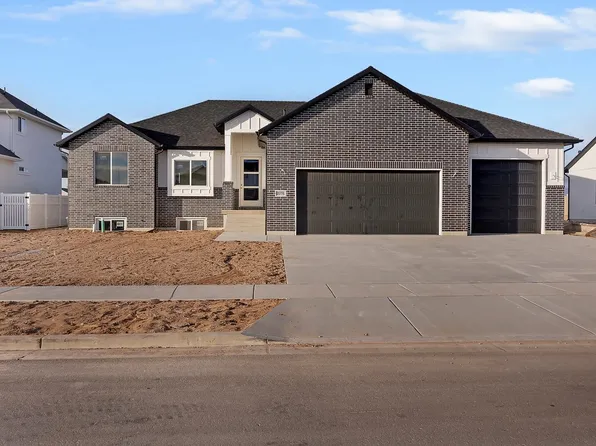 2076 W 800 S, Layton, UT 84041