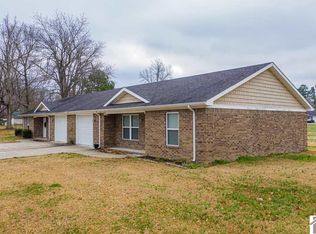 6850 Lightfoot Rd, West Paducah, KY 42086