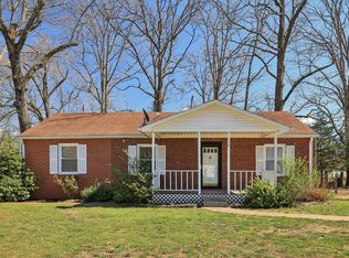 110 Cage Cir, Dickson, TN 37055