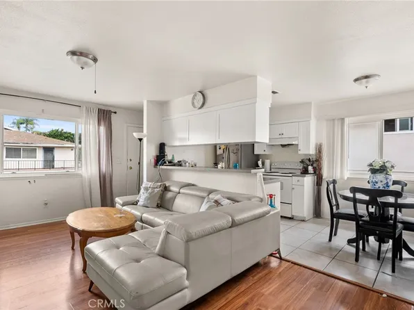 18101 Via Amorosa APT 4, Rowland Heights, CA 91748