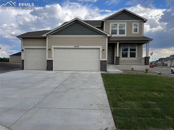9309 Mouse Ear Pl, Colorado Springs, CO 80925