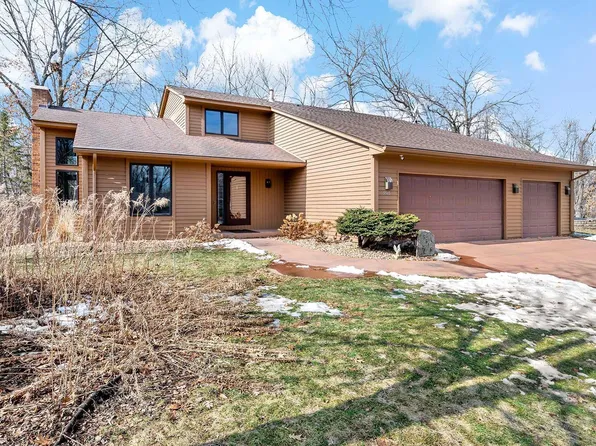 5515 Yorktown Ln N, Plymouth, MN 55442
