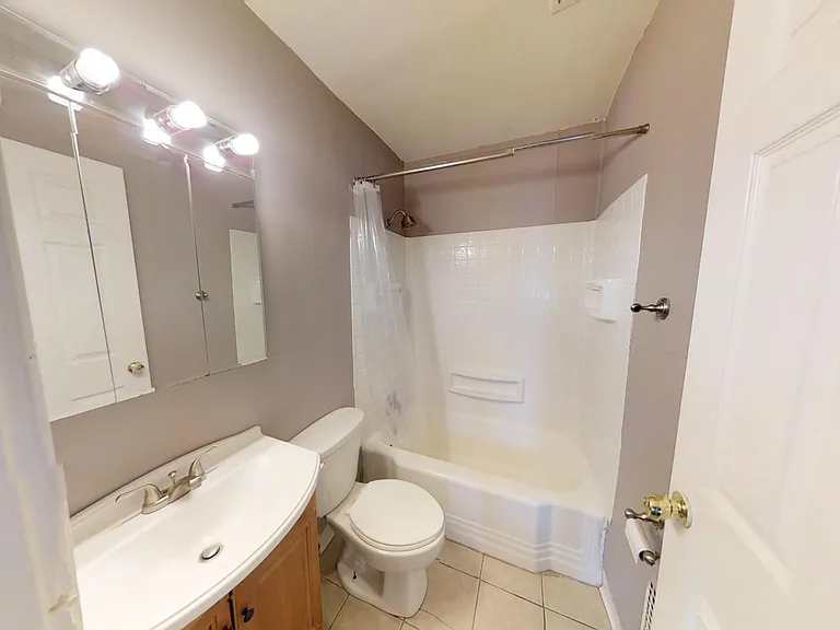 1316 E Genesee St #3 — Photo 9