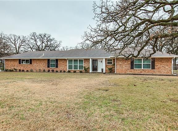 3rd image of 104 Old Alton Dr