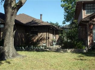 9315 Spindlewood Dr, Houston, TX 77083