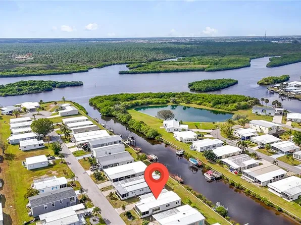 712 Blackburn Blvd, North Port, FL 34287