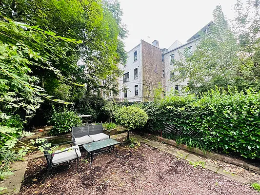 Rented by Highline Residential | media 7