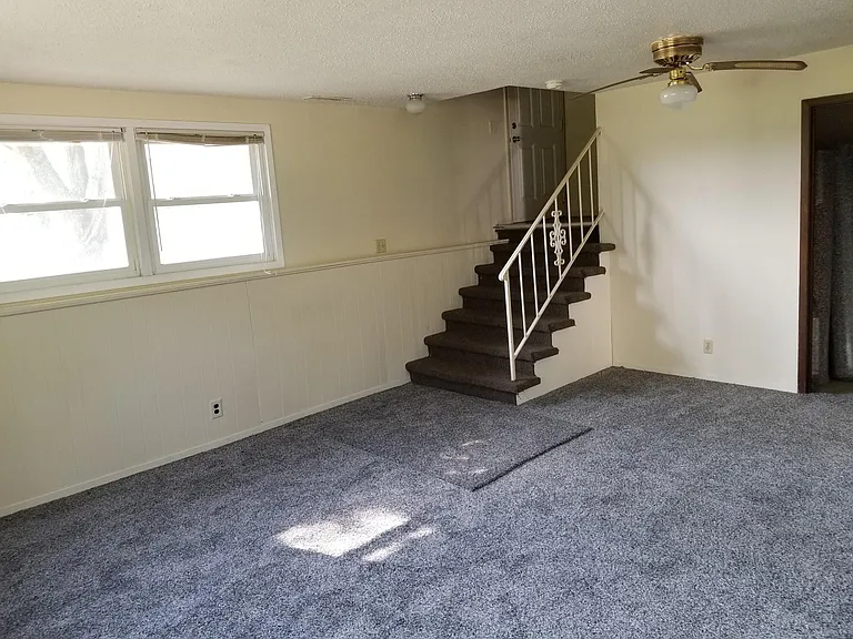 1502 Delta Dr — Photo 6