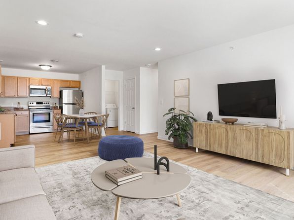100 Madison Dr #311-09