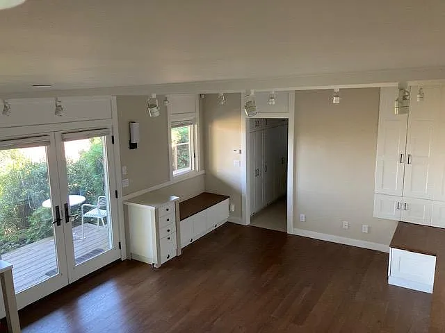 5 Miller Ave — Photo 22
