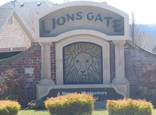 5832 S Nettleton Ave, Springfield, MO 65810