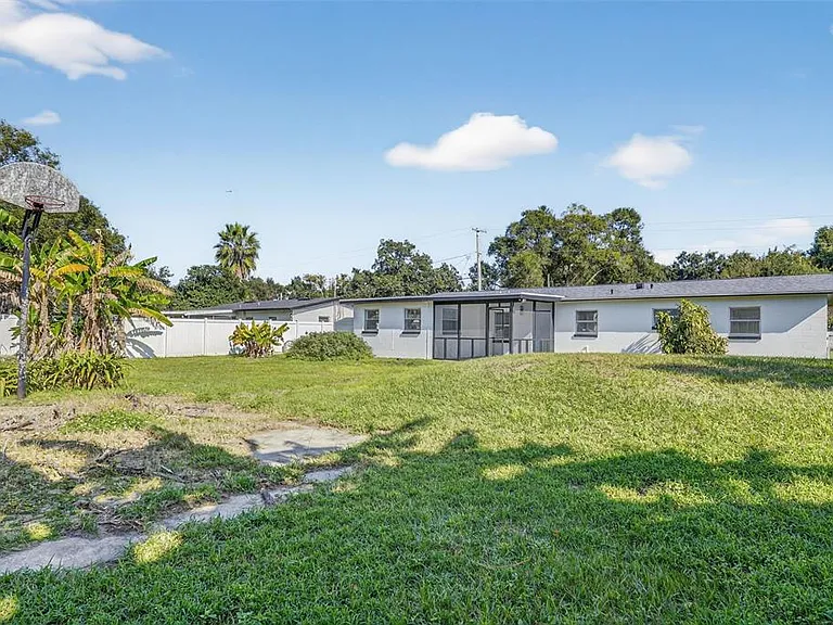3034 Touraine Ave — Photo 62