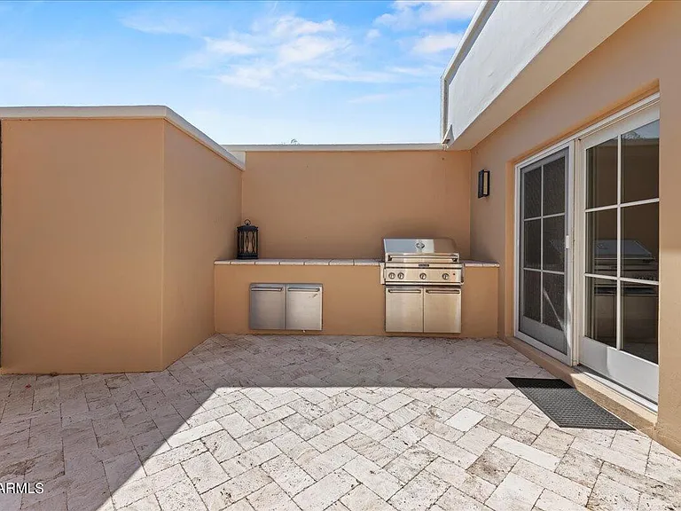 4327 N 69th Way — Photo 31