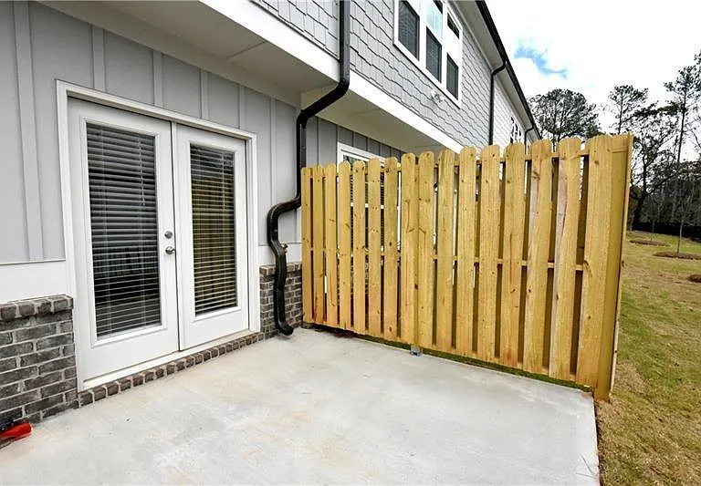 572 Sausalito Walk — Photo 40