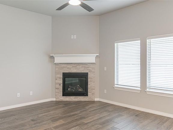 4th image of 9109 NW 123rd St