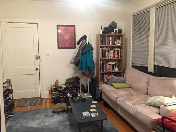 5th image of 5216 N Wolcott Ave #3