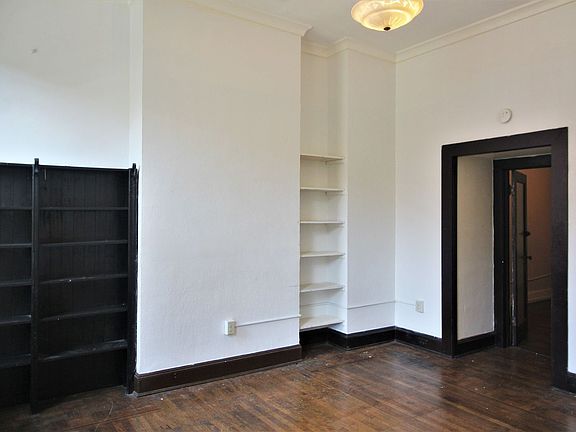 5th image of 2125 Saint Paul St APT 2